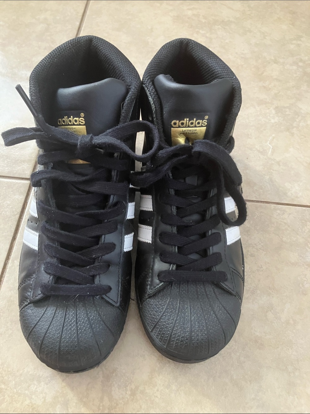 ADIDAS Pro Model Unisex High Tops Size: W:5 M:4 Juniors: 4